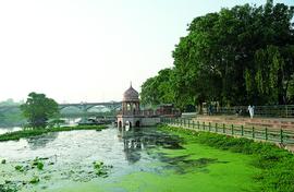 Can Lucknow get back its rivers and lakes?