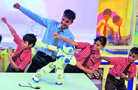 When a smart ‘Young Tinker’ comes to the IIC